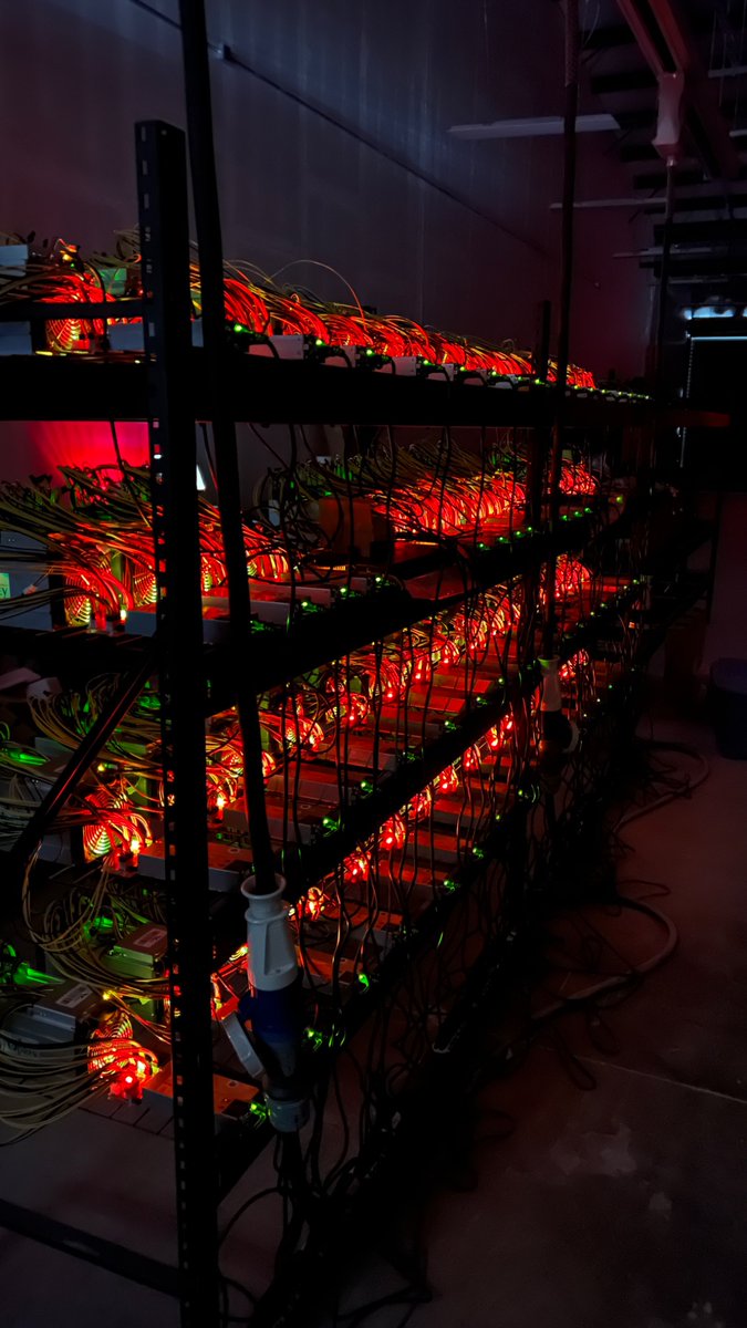compoundhashr8's tweet photo. C# Dark Mode https://t.co/f73ypG8mKO