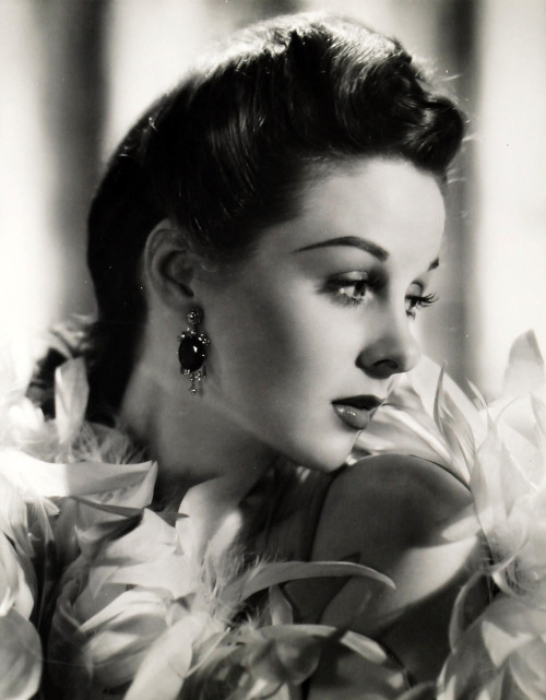 Susan Hayward. Photo by Eugene Robert Richee, 1942