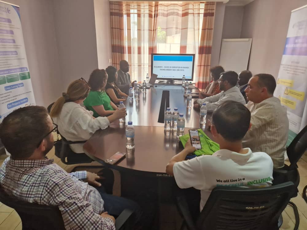 Transparency International Rwanda tweet media