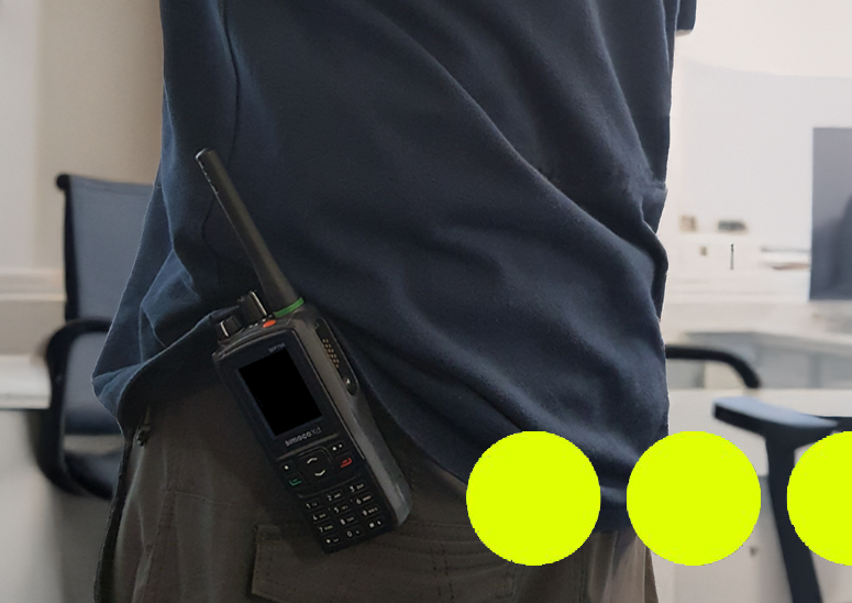 SimocoWS's tweet image. 🔥 Ensuring Safety with Simoco Radios: Fire Drill in Action

At Simoco, we don’t just develop mission-critical comms, we use them too! Our recent fire drill showed how clear, reliable radio communication ensures a smooth, safe evacuation.

#Simoco #FireSafety #RadioComms