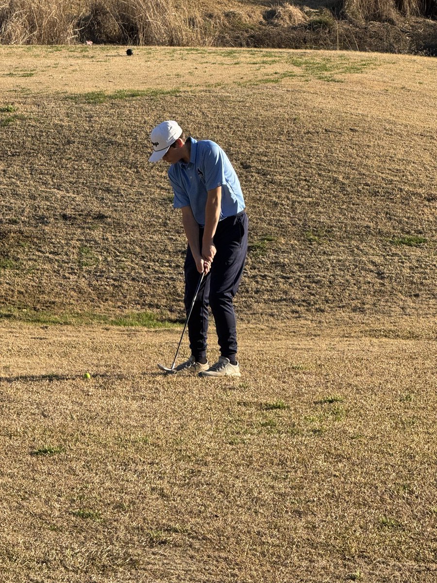 Tatum Montgomery getting ready with his approach on 14 at Huntington.