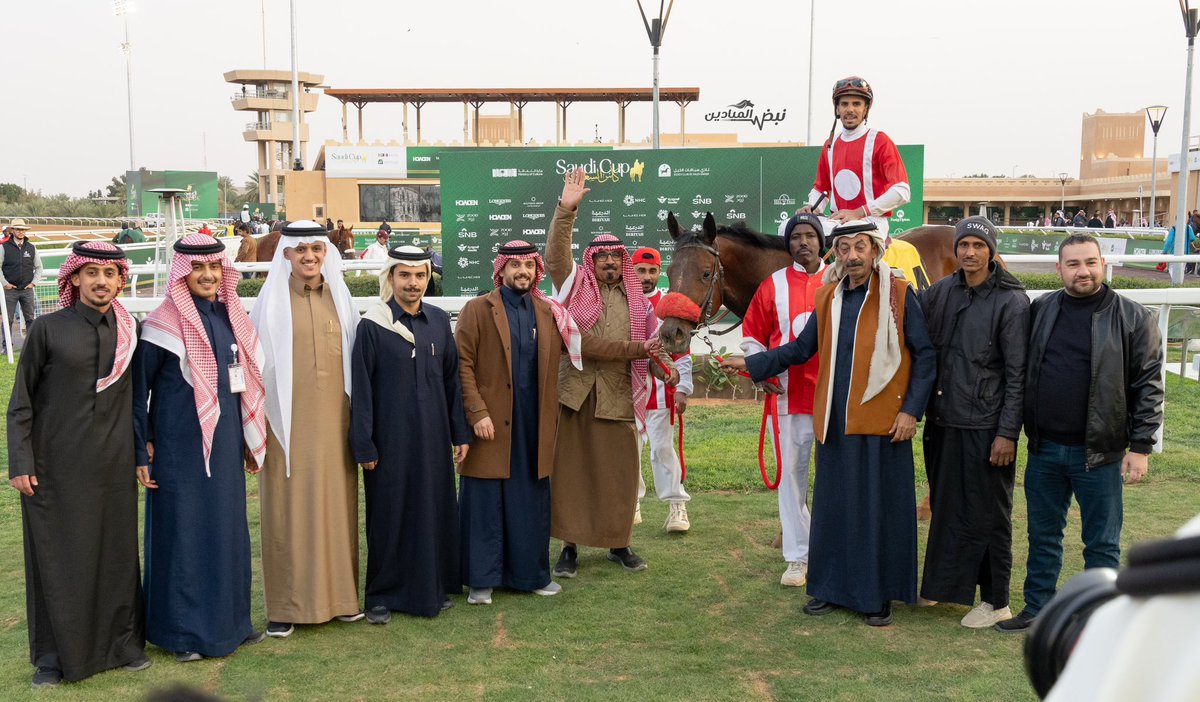 maha_3ph's tweet photo. الحفل ( 94 )
نتيجة الشوط ( 6 )

• الفائز : ودعتك الله
• الاب : هارد سبن
• الام : WATERWAY RUN
• المالك : اسطبل الخليبص
• تدريب : غيث الغيث
• قيادة الخيال : عادل الفريدي
• مسافة الشوط : 1400 م
• الزمن : 1:26:83 https://t.co/5ZBYdinQTZ