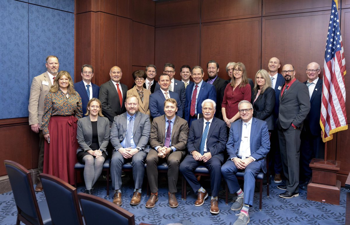 Senator John Curtis tweet media