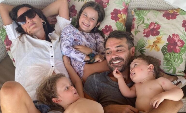 "Mi nena de once ya está en etapa en que me está superando con el uso de lo tecnológico, esta semana me explicó una cosa y me sentí grande" <a href="/pedroalfonsoo/">Pedro Alfonso</a> en #AgarrateCatalina con <a href="/CatalinaDlugi/">Catalina Dlugi</a>