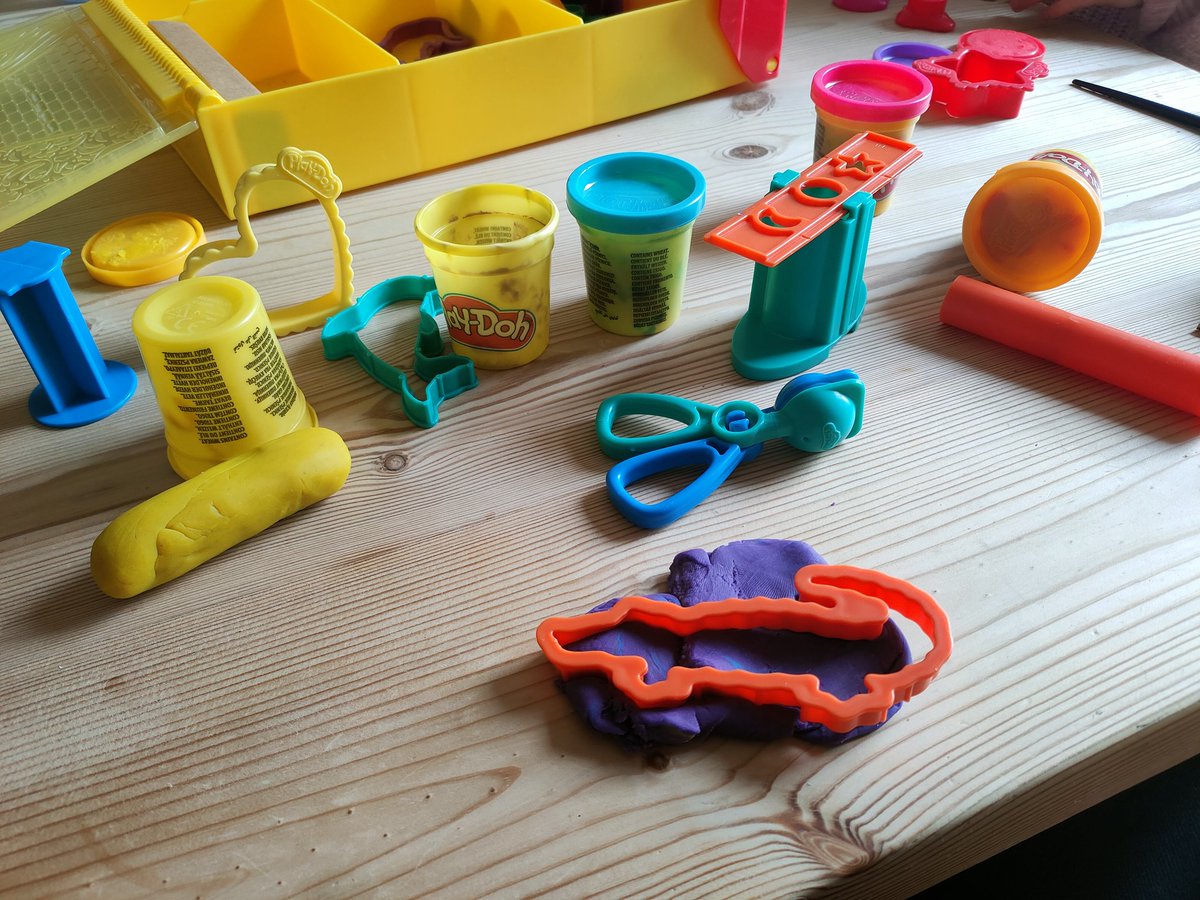 Oliver Thomas tweet media