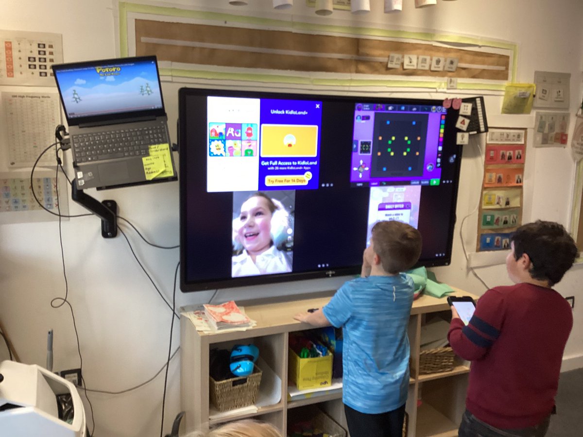 DeePointPine tweet media