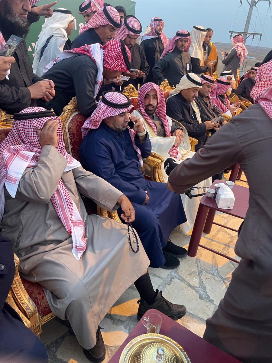 عٌـِـِِـِـزوز🤍 tweet media
