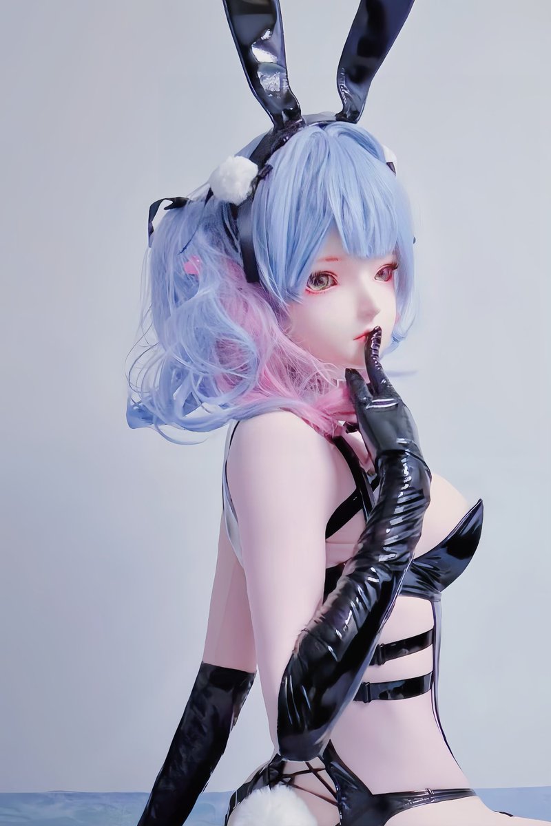 头发乱了 但是好看就行w
#bunnygirl #兔女郎 #kig #kigurumi #着ぐるみ