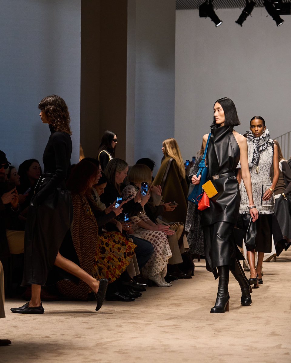 Looks from the <a href="/Tods/">Tods</a> F/W 25-26 Fashion Show during #MFW 
See the full show on milanofashionweek.cameramoda.it