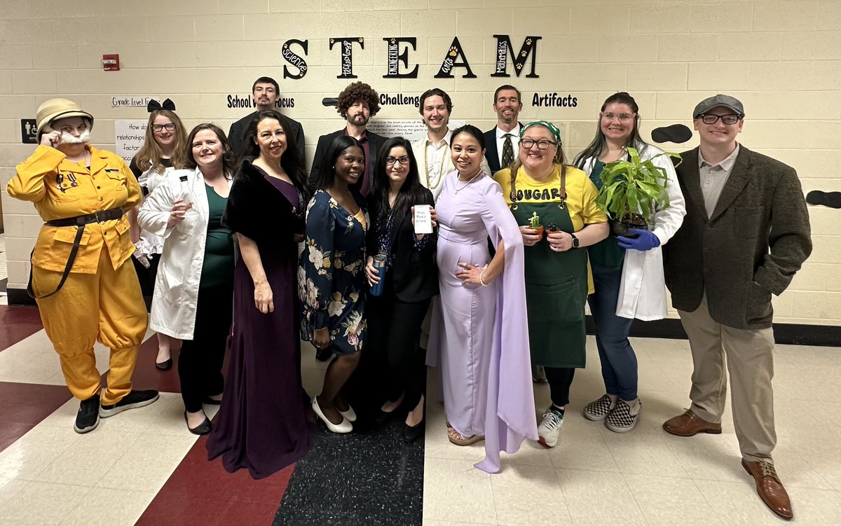 jonesscienceCHM's tweet image. STEAM challenge day fun! A Clue-inspired “Whodunnit” requires the 7th grade team to dress up. 🔎🥸 @chmscougars