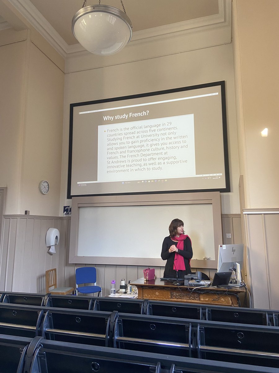 Mrs_Gaffney_'s tweet photo. Great day at @univofstandrews showing my Higher French pupils my old haunts. Insightful to have a talk regarding admissions and a tour of the Modern Languages department. The sun came out for us too! 🇫🇷 🇪🇸 🇷🇺 🇮🇹 🇩🇪 👩🏻‍🎓 🌞 @CarnoustieHigh https://t.co/5mkwNdEPn4