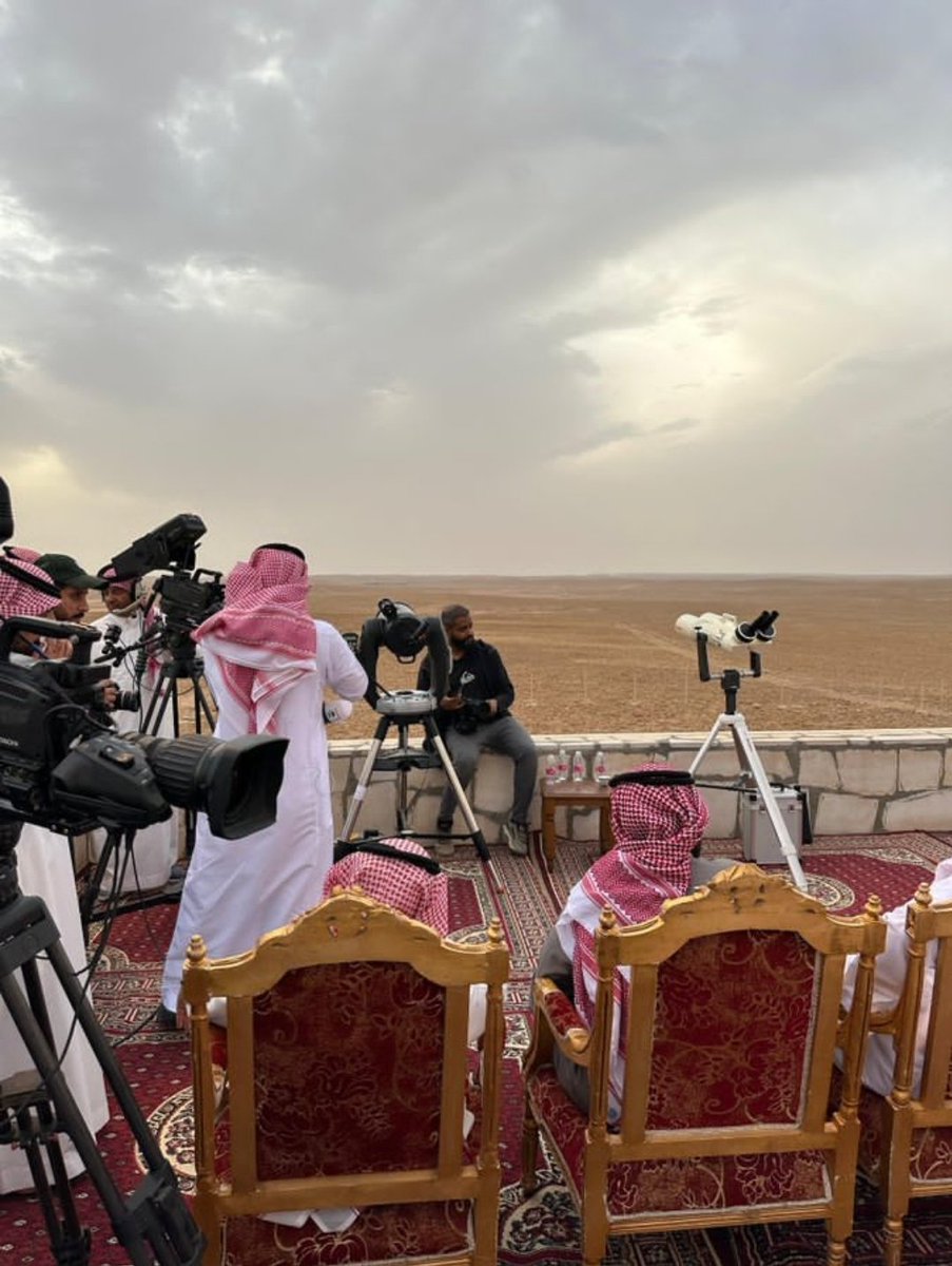 سعودي مياشت وليدل او سبا شنبه يې د‌ روژې اوله ورځ اعلان کړل.