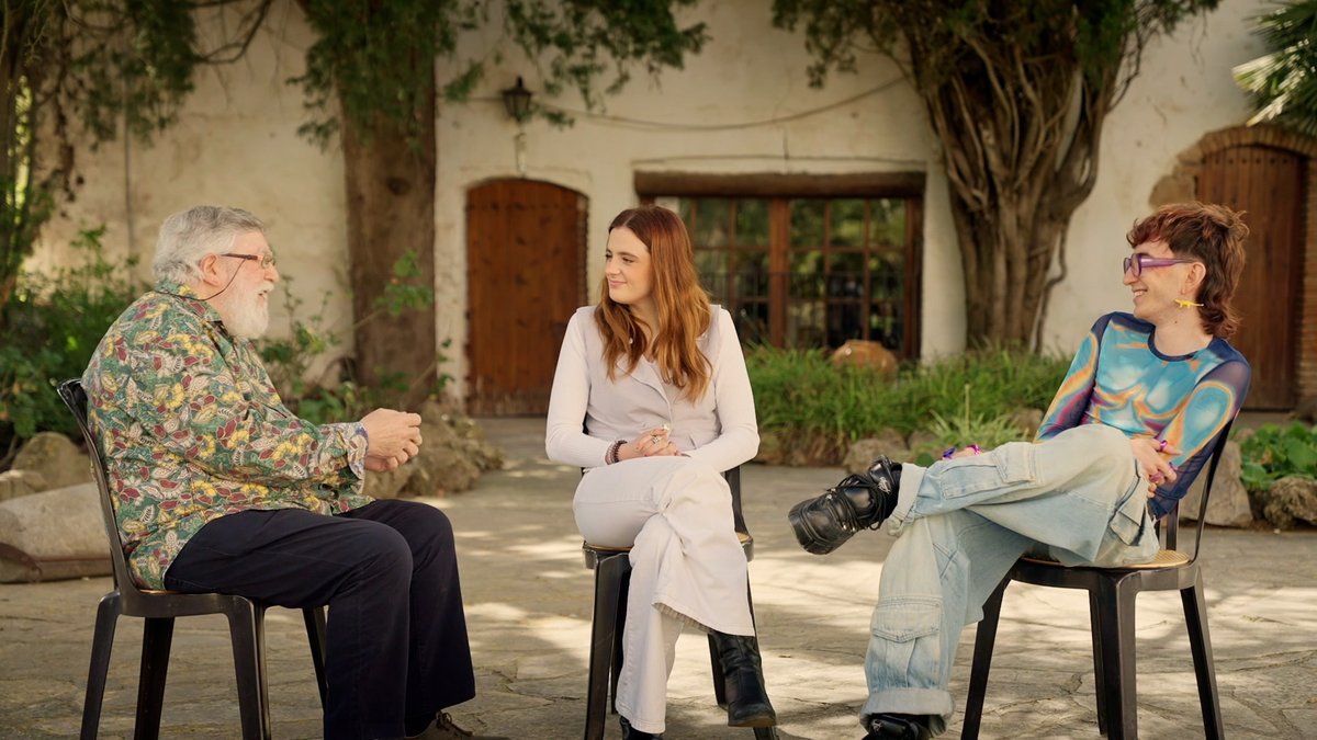 RTVECatalunya's tweet image. 💥 Comença #EnRouter!

🚙 Avui Thais Villas es dirigeix al #Berguedà per comprovar com la tecnologia ha canviat la manera de fer negocis i la nostra relació amb els diners en zones rurals

 📺 Ara a @La1_tve i a RTVE Play Catalunya
🔗 rtve.es/v/16324575