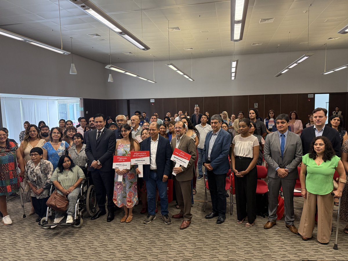 Con <a href="/MTPE_Peru/">Ministerio de Trabajo y Promoción del Empleo</a> y nuestros socios de <a href="/AECIDPeru/">AECID Perú</a> 🇪🇸 y <a href="/CitImmCanada/">IRCC</a> 🇨🇦, seguimos trabajando por un Servicio Público de Empleo sólido.

👉🏽Un #SPE que permita reducir desigualdades y generar oportunidades para quienes enfrentan mayores barreras de acceso a un trabajo decente.