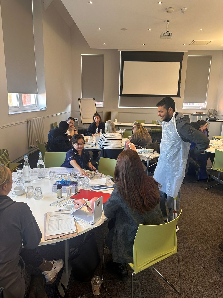 @AmyCopley1985 <a href="/lthtwande/">LTHTWorkforce&Education</a> The Band 3 Development Programme, Excellence in You: Harm Free Care is our latest CPD offer for Healthcare Support Workers <a href="/LeedsHospitals/">Leeds Teaching Hospitals</a> It's been great to see our B3 staff enjoying sessions led by speakers from across our clinical teams at LTHT 🙂