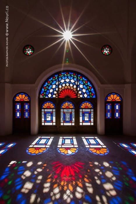 تهنئة بمناسبة رمضان المبارك باللهجة السبئية🔴

بحرم وهنأت وبركتن ذا شعب يمن و عربن وأسلمن بورخ ذ رمضن وهصري وهجبأنهو وذفشحتم وهصلح وهوفي وأرضى كل أشعبن ولخرينهمو بن كل أحربم وخوم وضبأم و نكيم وشنأم وأخفر وبن نفلتم بذت رحمنن ذو سموي إلهن سمين و أرضن وهصري ذ نسيم بن نحل أحشرت وأهلم