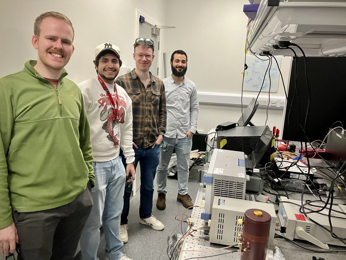 QuantumSensors's tweet photo. Great to host George Basta @sheffielduni @TUoSEEE here @UofGEngineering @UofG_ENE @UofGARC this week. Impressive progress on #midIR detection - well done Calum, George, Daniel & Nour! @SPEXS3 @EPSRC https://t.co/4O1kVz0ZXg
