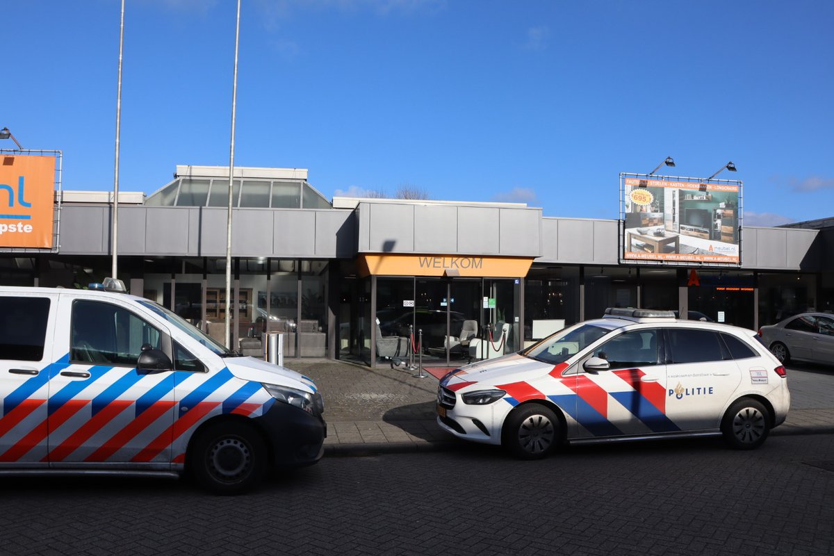Gewapende overval bij meubelzaak