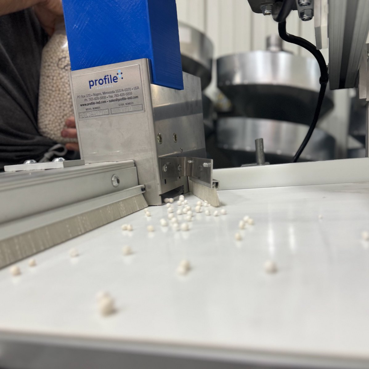 🛠️ Every industry has unique challenges, and Profile Industries is ready to meet yours with custom sorting solutions. 

Whether you need specialized applications or configurations, we tailor our sorters to fit your exact needs. 

Let’s talk about how we can serve you better! ...