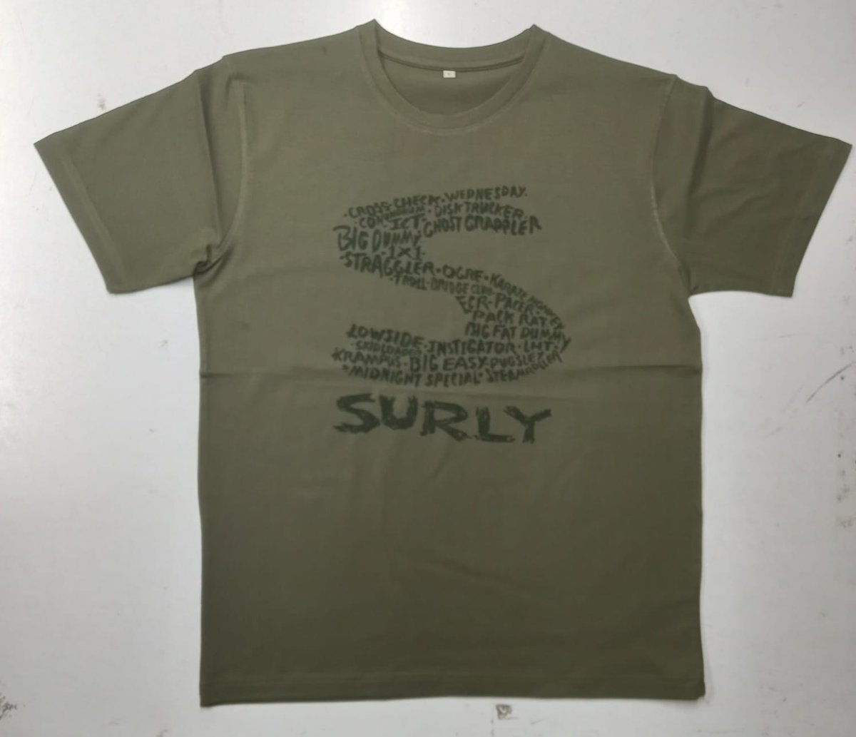 HappyEarthIndia's tweet photo. We're giving away plenty of these new Surly tees tomorrow at @bumsonthesaddle 
If you can't make it in person, you can still join online for some lovely presentations and a chance to win goodies.
Join us! https://t.co/9rpVRVCOxU https://t.co/MNOanB7Rj2