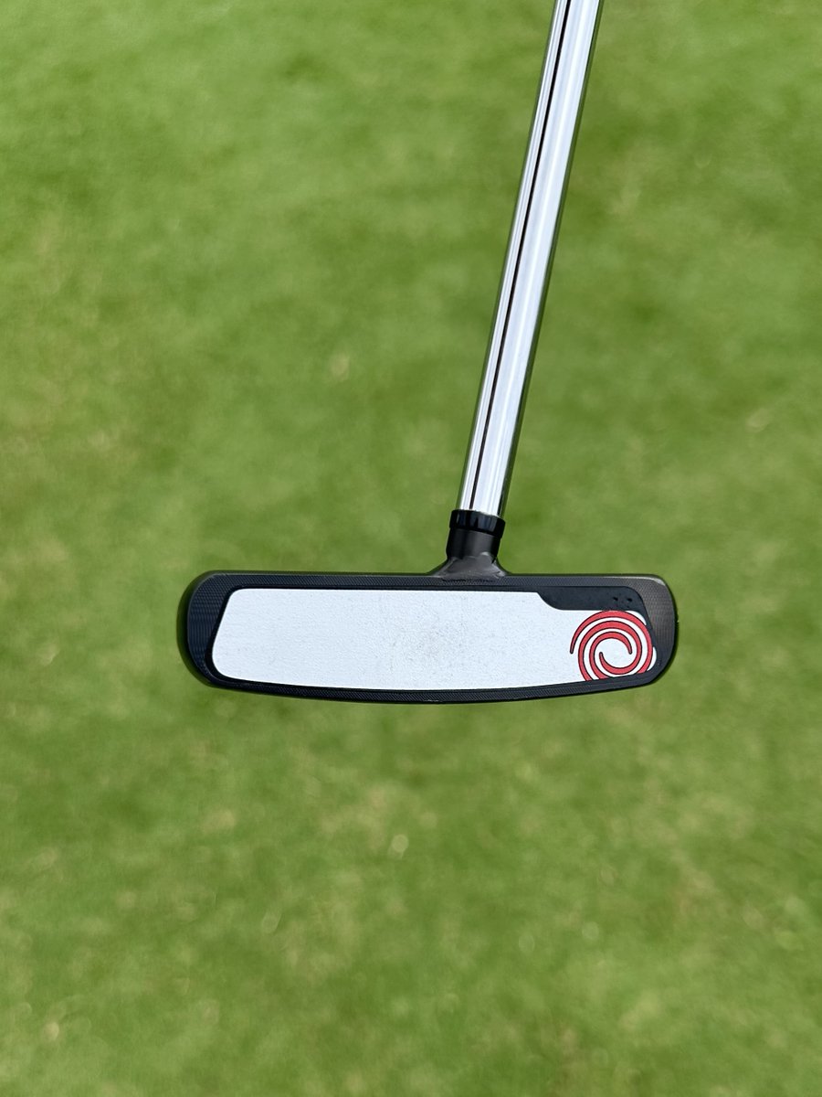 Leading at the halfway mark at the SA Open and leading in Stokes Gained for the years! Here's Shaun Norris’s Odyssey Works Cruiser V-Line.

#Odyssey 🌀 #1PutterOnTour
