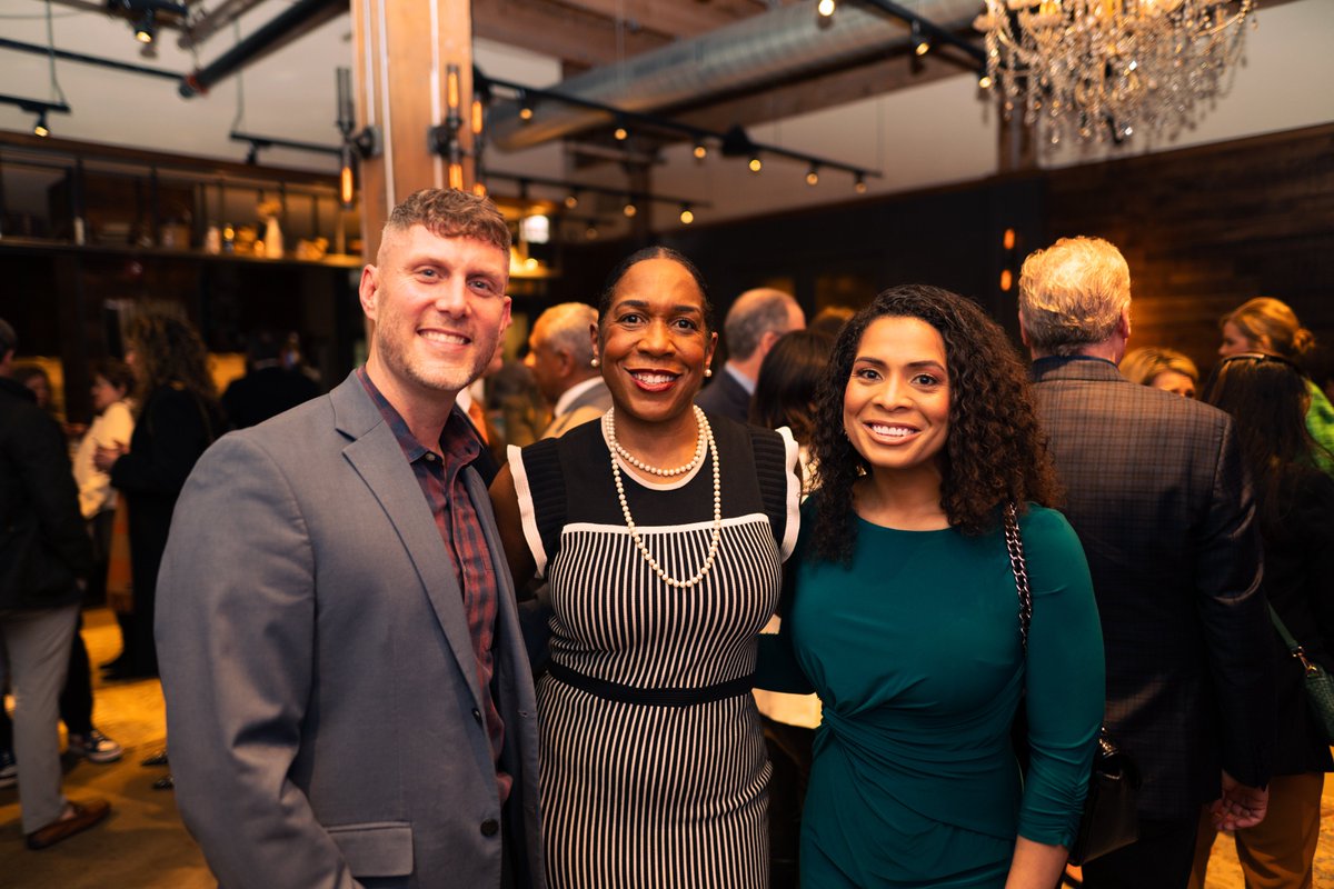 Level Up PAC tweet media