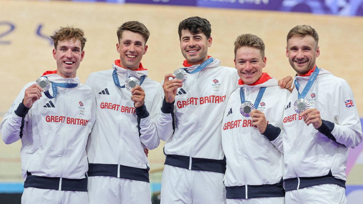 The Inside Track connects industry experts our Sports and Coaching students. Monday 3 March, 6pm to 9pm with Dan Bigham, Brookes alumnus, Olympic medallist &amp; Head of Engineering @RedBullBORA and Andy McGill (CIMSPA). bit.ly/4ilY5kL
#SportsCareers #Employability