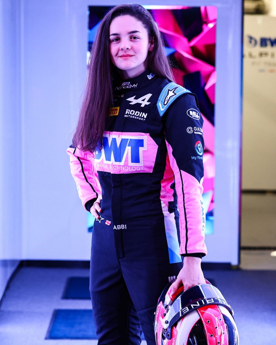 Abbi Pulling tweet media