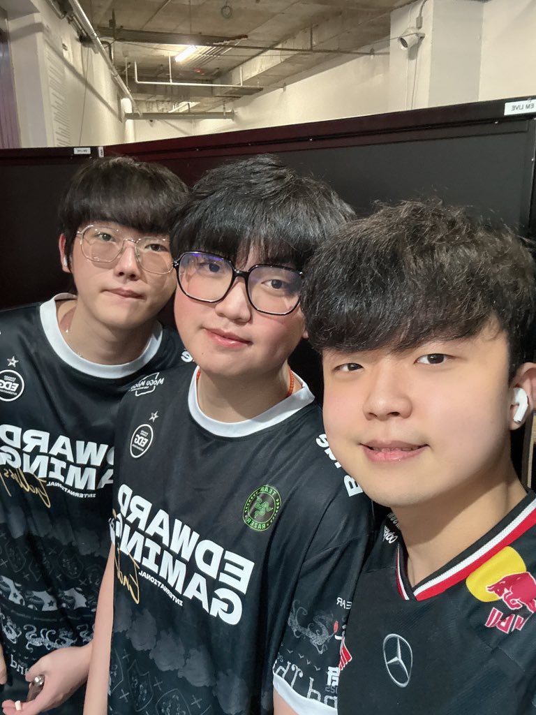 stax (@staxvlrt) on Twitter photo GG WP 2-1 <a href="/TeamVitalityVAL/">Team Vitality VALORANT</a>
It was a really tough game, but I think we won because our teammates
trusted and followed us
tommorow we'll have a revenge match with these brothers
cheer for us !! GG WP 2-1 <a href="/TeamVitalityVAL/">Team Vitality VALORANT</a>
It was a really tough game, but I think we won because our teammates
trusted and followed us
tommorow we'll have a revenge match with these brothers
cheer for us !!