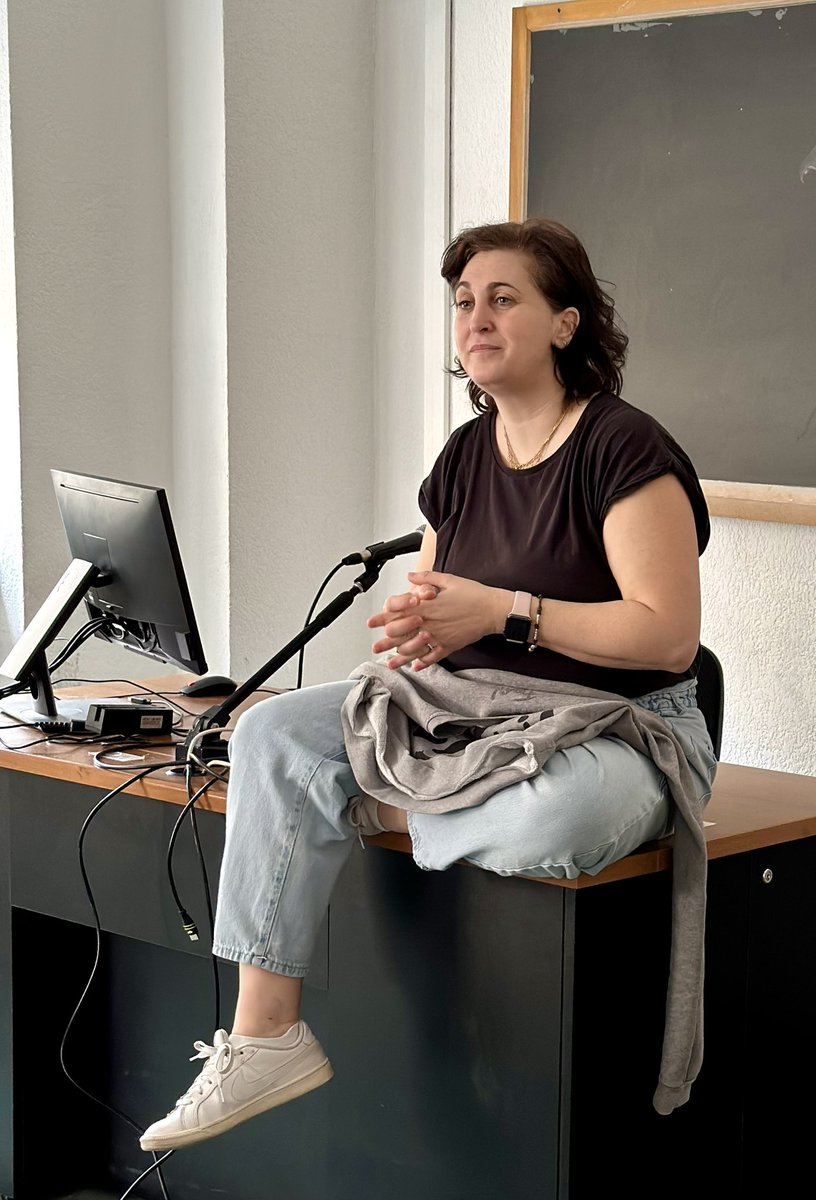 MasterMusica's tweet image. Quanto valore hanno le pagine social nella comunicazione di un progetto musicale? Ne parliamo al #MasterMusica con Jessica Gaibotti, CEO di About.