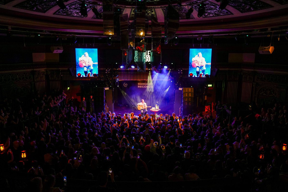 BanquetRecords tweet picture