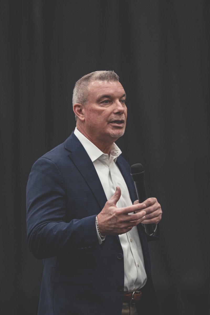 Students from high schools across the Mid-State League came to campus today for the MSL Leadership Conference. OCU athletes got to sit with the students and help lead groups and facilitate discussions. 

We 💙 having our local high schools on campus!