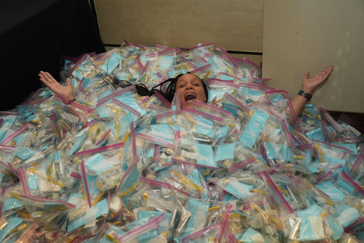 Haven for Hope (@havenforhope) on Twitter photo This year, the National Corporate Housing team held its annual conference in San Antonio. Yesterday, they donated 3,100 hygiene kits to Haven and assembled them in 30 minutes! This year, the National Corporate Housing team held its annual conference in San Antonio. Yesterday, they donated 3,100 hygiene kits to Haven and assembled them in 30 minutes!