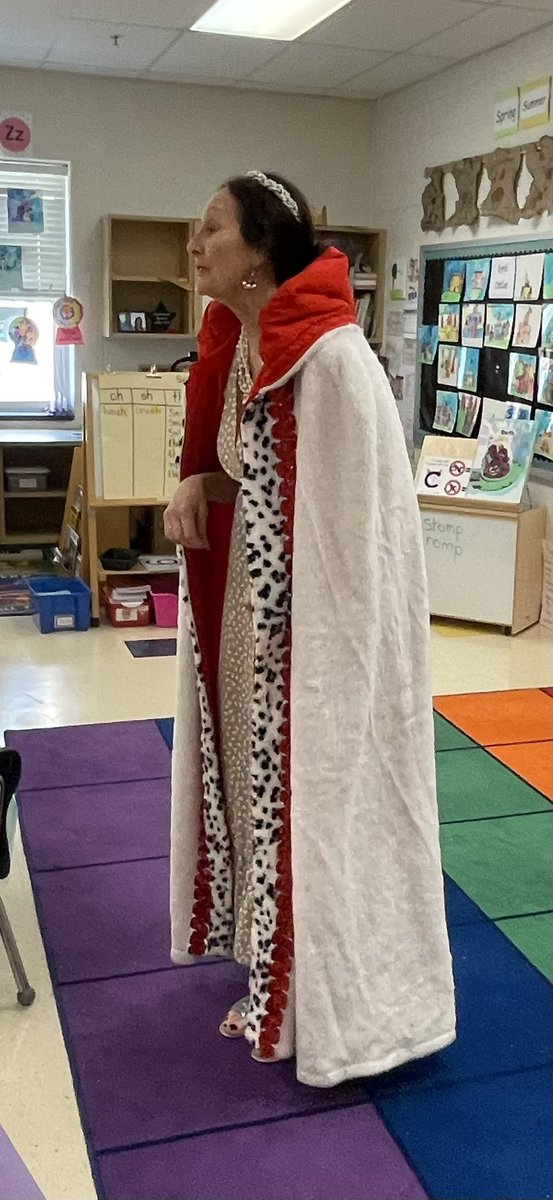 Queen Elizabeth and Queen Kleintank were in attendance! <a href="/DESAACPS/">Davidsonville Elem.</a> <a href="/AacpSeril/">AACPSeril</a>