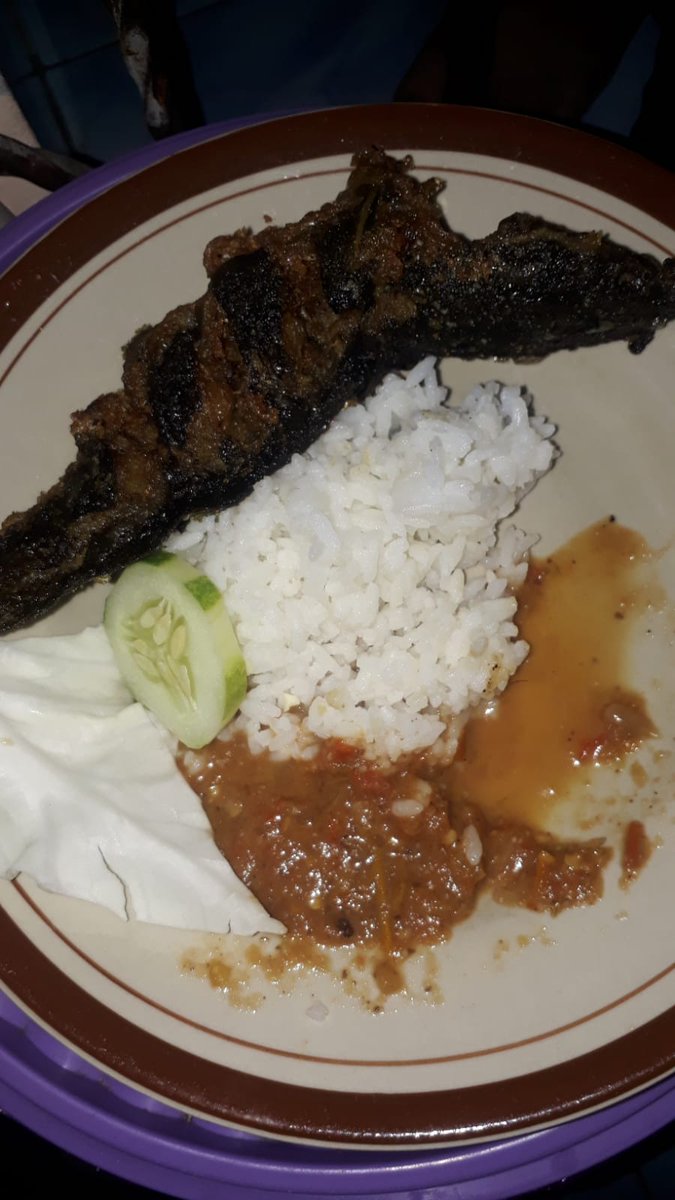 MasChannn27's tweet image. selamat #chiahur pren
@Nachia_JKT48 janlup sahur juga yo