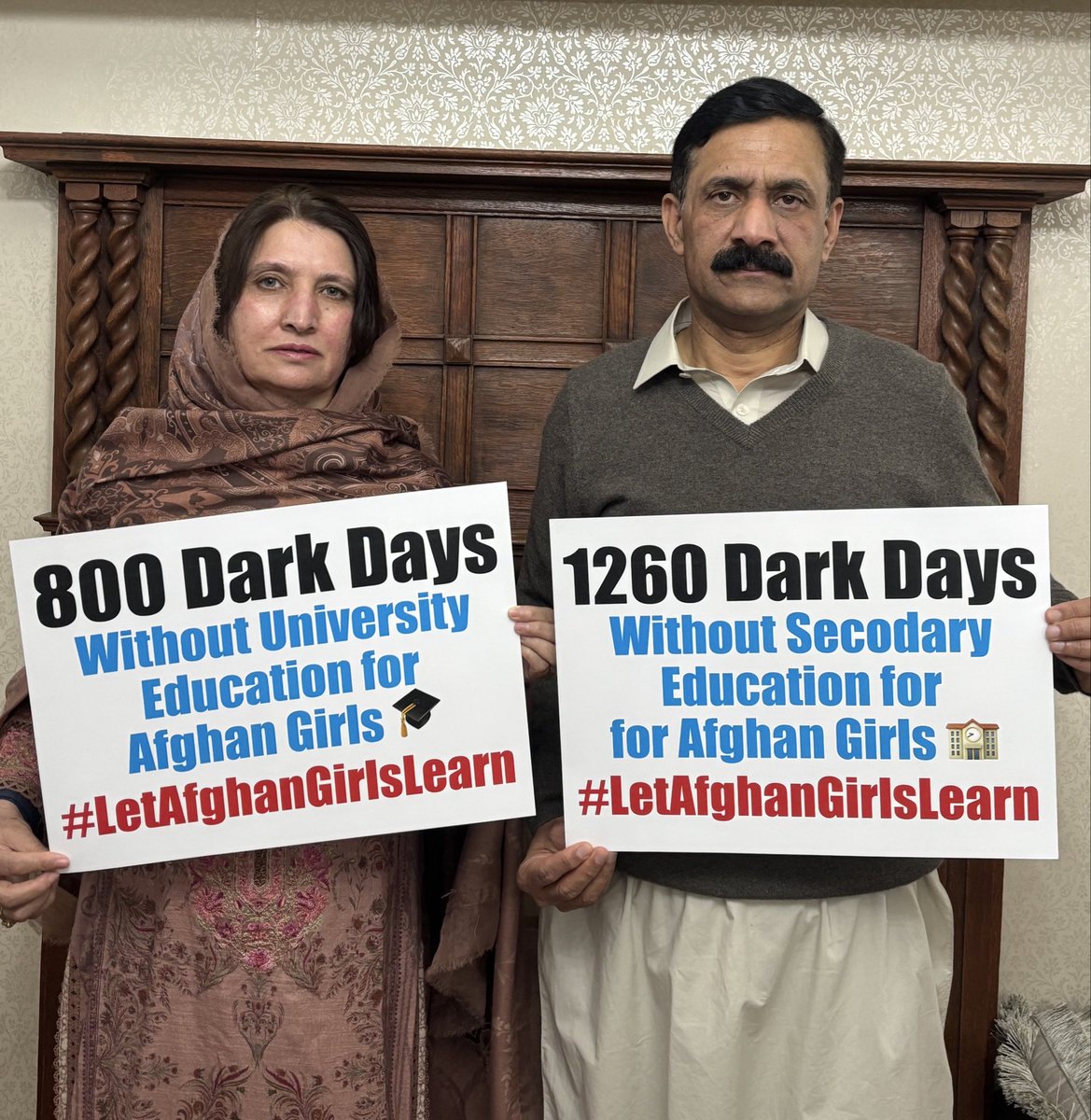 ZiauddinY's tweet photo. Day: 800  🎓
Day: 1260 🏫
🇦🇫 
800 Dark Days Without University Education for Afghan Girls 🎓
1260 Dark Days Without Secodary Education for Afghan Girls 🏫 
Days that have become one long, long night.
Let there be dawn!
Let there be light!
#LetAfghanGirlsLearn
#RecogniseGenderApartheidInAfghanistan 
#AsACrimeAgainstHumanity