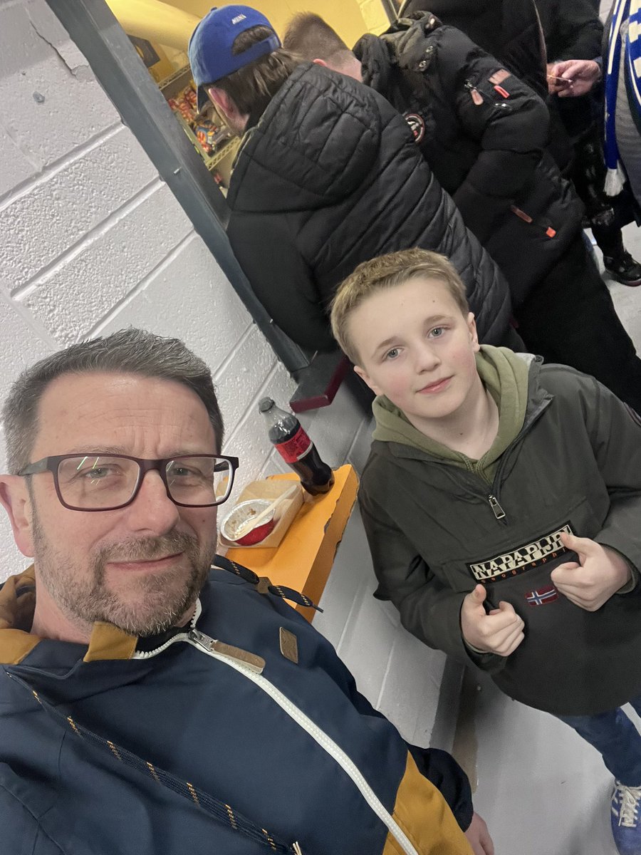 daibennett's tweet image. Villa v Cardiff.