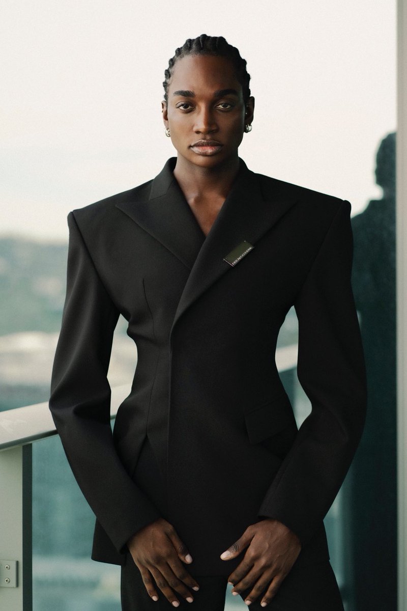 rickeythompson's tweet image. I mean BUSINESS