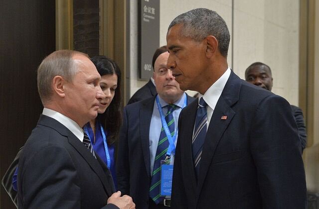 Alexarenee1's tweet photo. Actually little Marco .. This guy stood up to a tyrant . Trump got a gang of you cowards around him and bullied a man fighting for his country’s freedom. You can’t spin this disgraceful embarrassment . Ukraine is our ALLY and Trump tried to blackmail these struggling people out of their natural resources. Your post is undignified. Do you realize that at least 95% of Ukraine’s are Christians? But here you are putting their lives at risk.