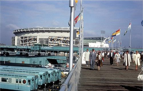 BBGreatMoments's tweet photo. Shea Stadium during the 1960’s. https://t.co/mf2kjC437e