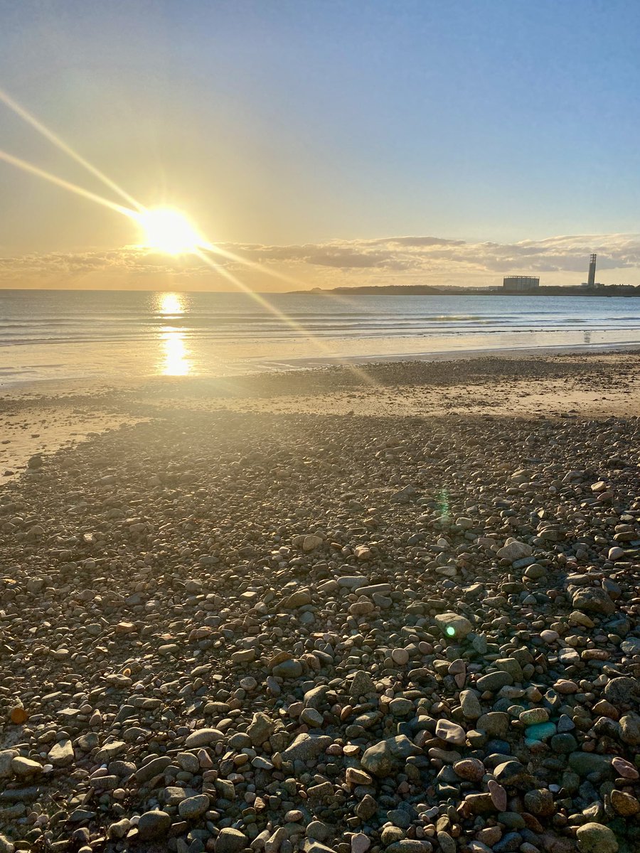 Beautiful evening. Have a good weekend Twitter 🇯🇪