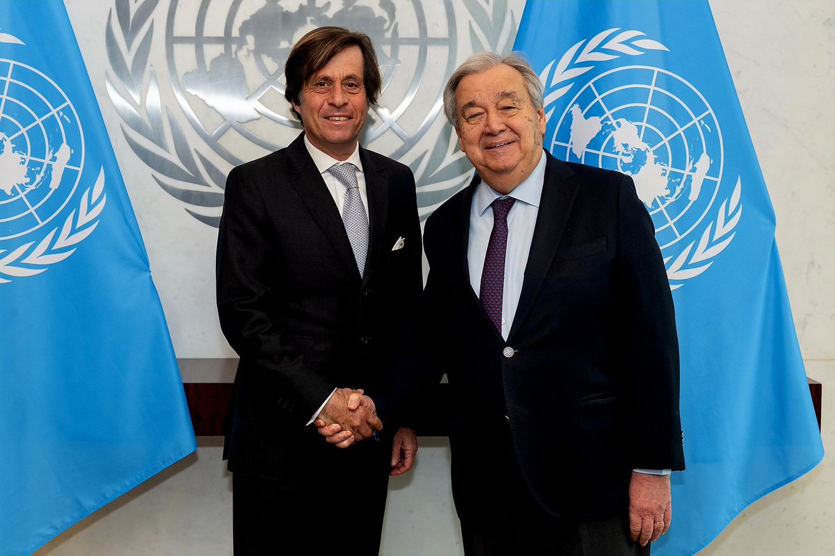 Nicolas de Rivière (@nderiviere) on Twitter photo Farewell to <a href="/antonioguterres/">António Guterres</a>. Serving as Permanent Representative of France to the UN for almost 6 years was an honor: more than ever, we should commit ourselves to defend a strong & efficient multilateralism, key of an international order based on the respect of law & diversity. Farewell to <a href="/antonioguterres/">António Guterres</a>. Serving as Permanent Representative of France to the UN for almost 6 years was an honor: more than ever, we should commit ourselves to defend a strong & efficient multilateralism, key of an international order based on the respect of law & diversity.
