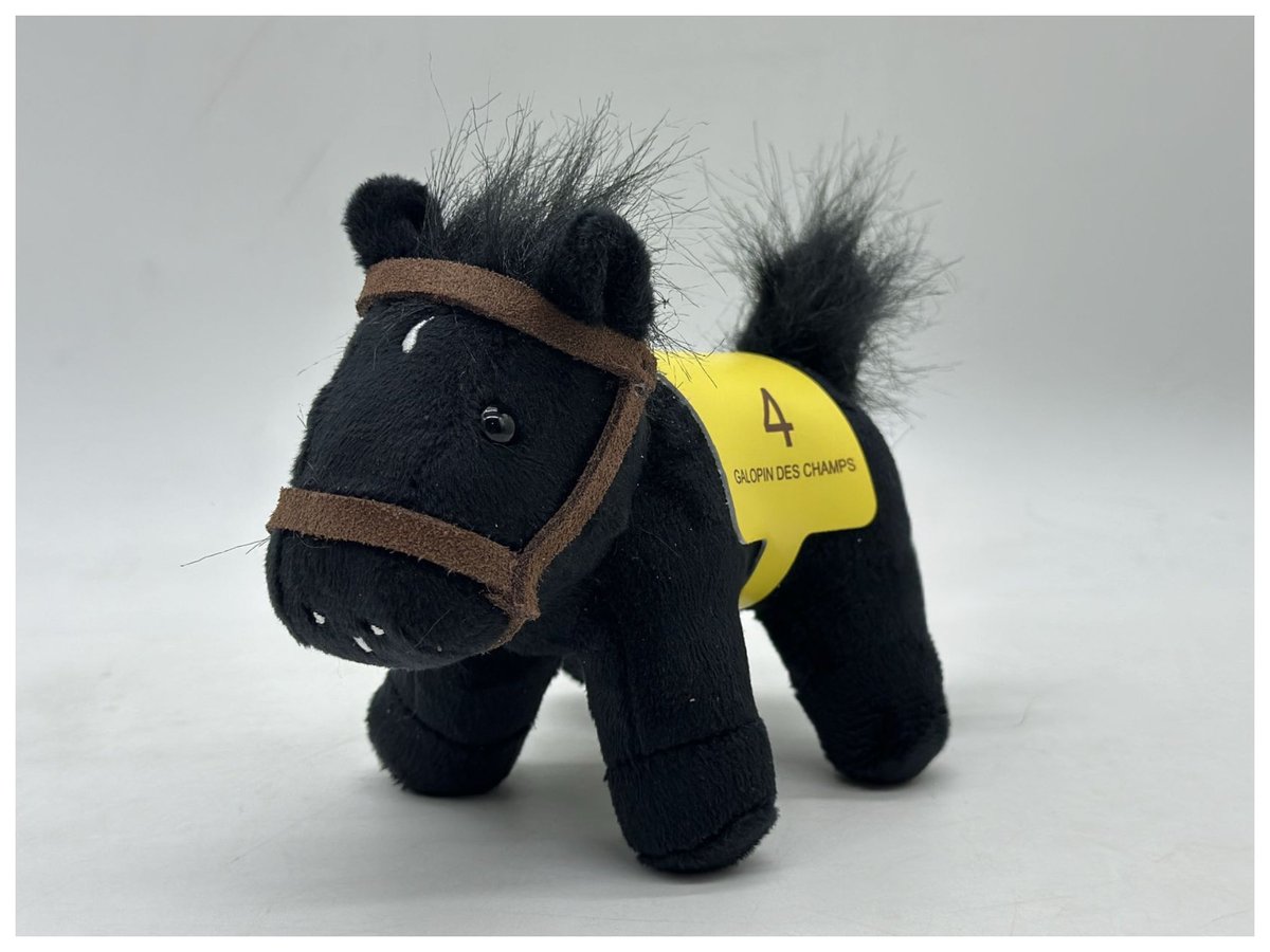You voted and we listened… two time <a href="/CheltenhamRaces/">CheltenhamRacecourse</a> Gold Cup winner Galopin Des Champs is the next legend to join the #TurfStars collection! 
To celebrate we are giving away a limited edition plushie, just SHARE and LIKE this post and FOLLOW <a href="/Turf_Stars/">Turf Stars</a> to enter
