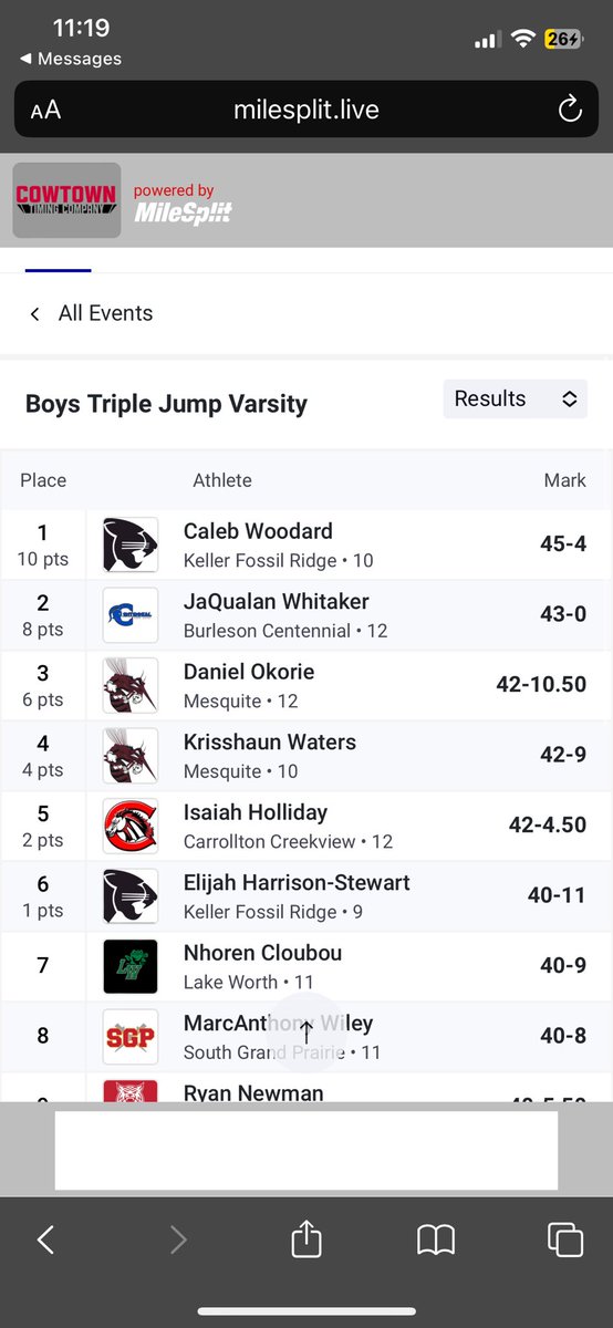 ayoojaq's tweet image. Fossil ridge pather relays 2nd 400 of the season 49.67 and 1 triple jump of the season 43-0🥇🥇🥈🥉