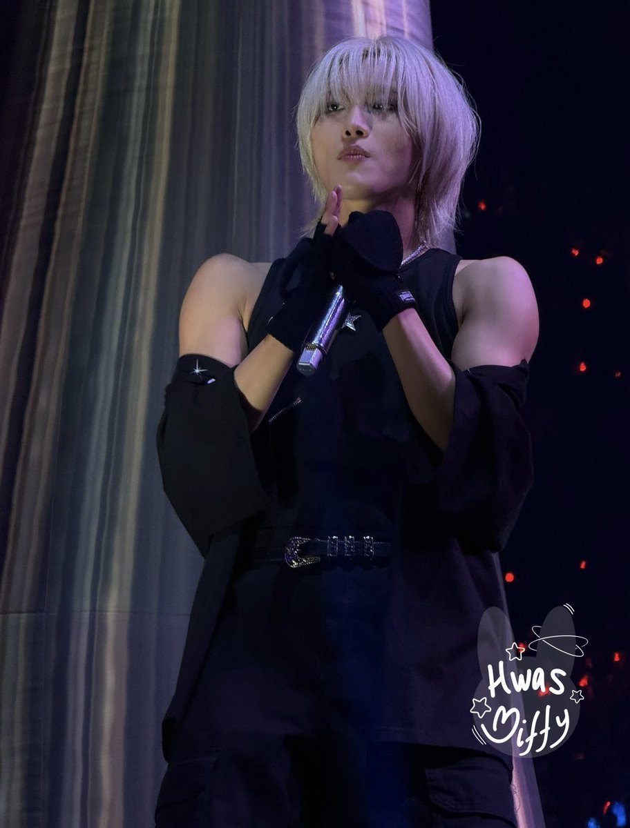 HwasMiffy's tweet image. 250130 Seonghwa

@ATEEZofficial 
#ATEEZinManchester #ATEEZ #SEONGHWA #성화 #에이티즈