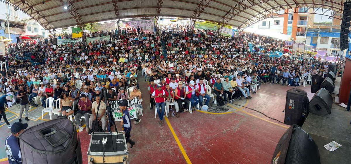 Desde el municipio de Policarpa, cordillera nariñense, las comunidades de los departamentos de Cauca, Valle del Cauca  y Nariño le dicen #NoAlGlifosato