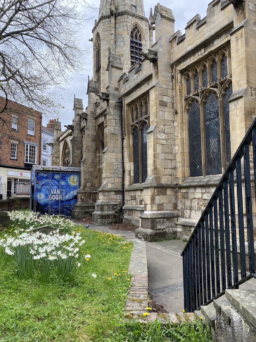 Tomorrow we welcome March! Will our daffodils be out when you come and visit Van Gogh: The Immersive Experience in York? #vangoghyork #vangoghimmersiveyork bit.ly/3Sejpxt