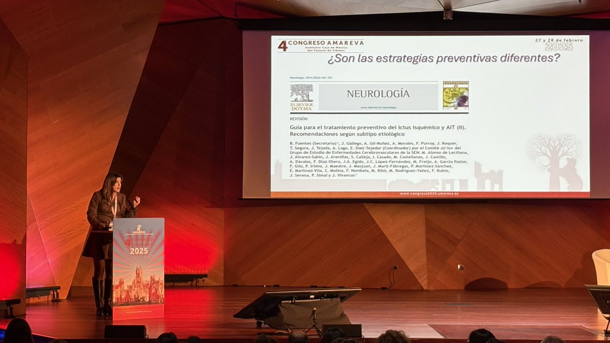 Excelente charla de <a href="/Martaguillan/">Marta Guillan</a> en #AMAREVA25 <a href="/AMAREVA_Madrid/">AMAREVA Riesgo Vascular</a> 
Enfermedad cerebro vascular va más allá del ictus.
Un término muy significativo:
“Insuficiencia cerebral”