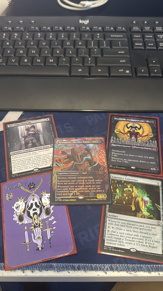 Ketramose got me like woah 
S/o <a href="/Goldsabertooth/">𓆝 𓆟 𓆞 Goldsabertooth𓆝 𓆟 𓆞</a> for the drip on the talisman 😤