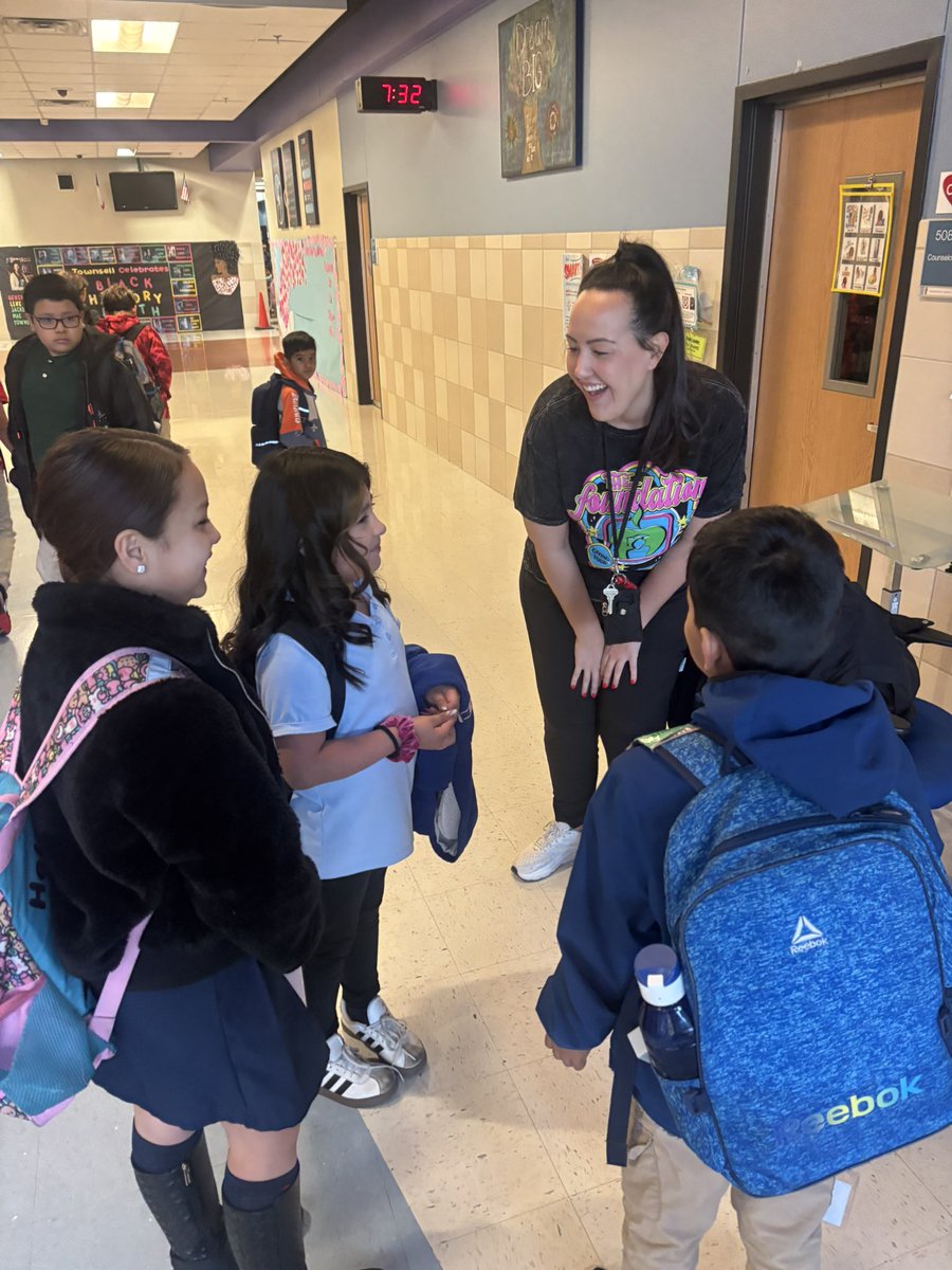Caught in the wild sporting an <a href="/IISDFoundation/">Irving Schools Foundation (ISF)</a> shirt! 💚